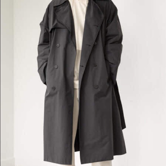 💛SOLD💛Oat + Fort double breasted trench coat in tan, size M - Picture 3 of 5